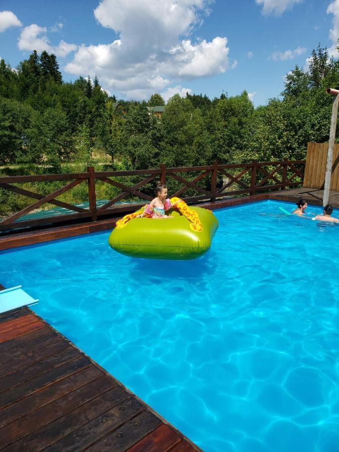 Edelweiss Carpathians Migovo Hotel ภายนอก รูปภาพ