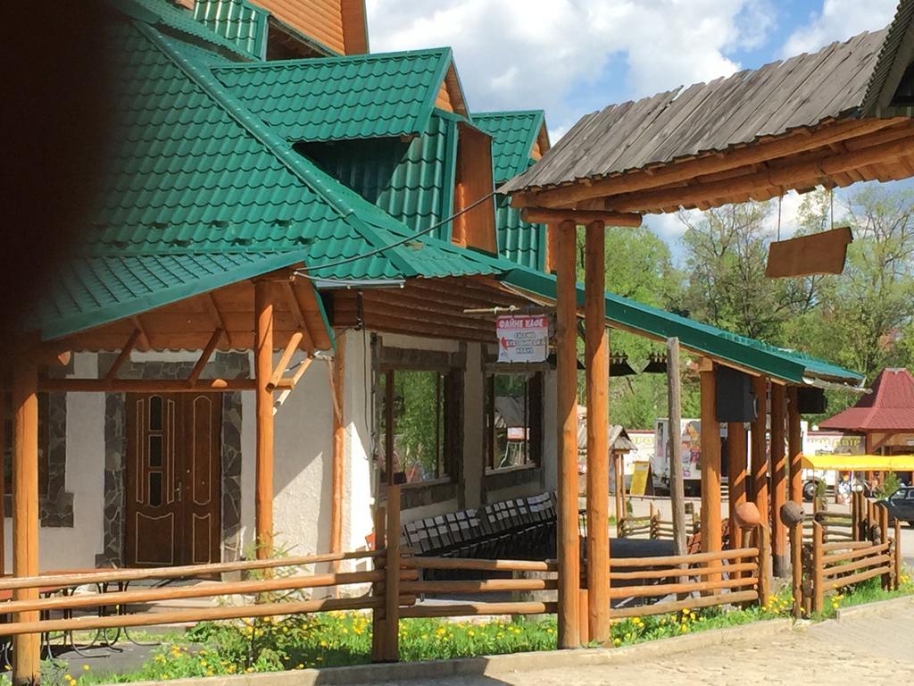 Edelweiss Carpathians Migovo Hotel ภายนอก รูปภาพ