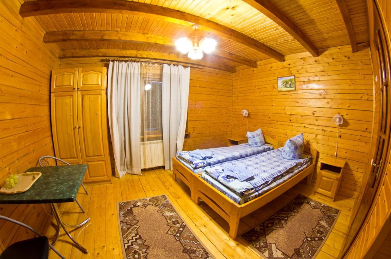 Edelweiss Carpathians Migovo Hotel ภายนอก รูปภาพ