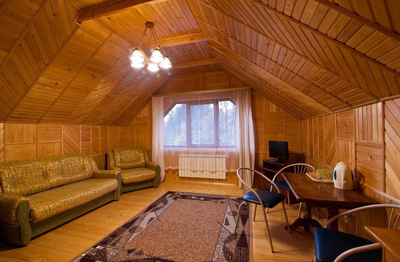 Edelweiss Carpathians Migovo Hotel ภายนอก รูปภาพ