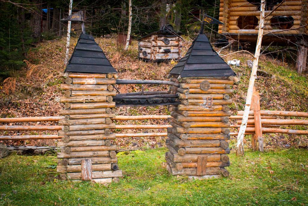 Edelweiss Carpathians Migovo Hotel ภายนอก รูปภาพ